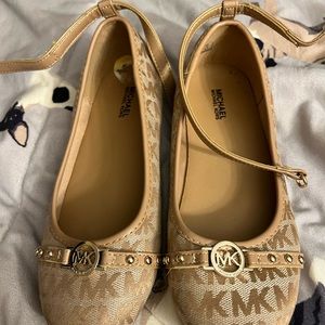 Only used 2 times nice brown shoes